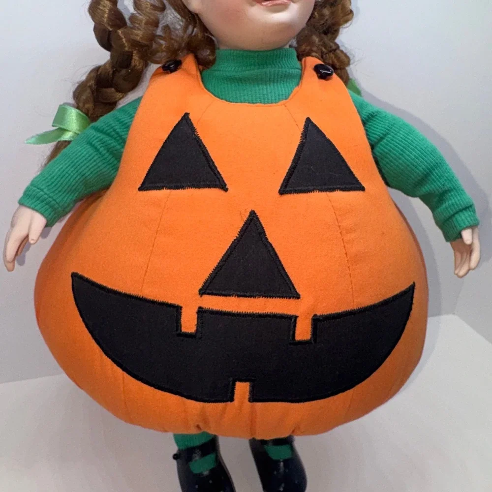 Vintage 1993 Lil' Punkin Hamilton Collection Porcelain Doll Halloween Girl 15